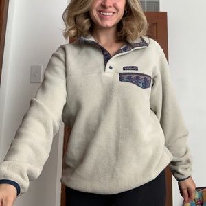 PATAGONIA SYNCHILLA FLEECE PULLOVER WOMENS SIZE SMALL CREAM, BLUE, AND TAN COLOR